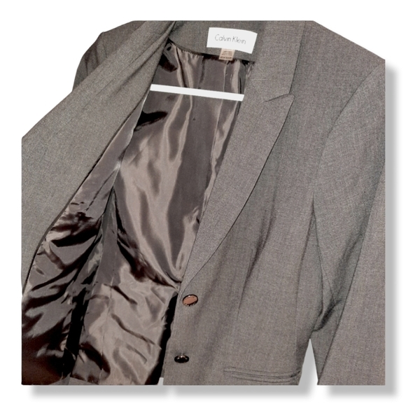 Calvin Klein  One Button Lux Blazer - Picture 3 of 7